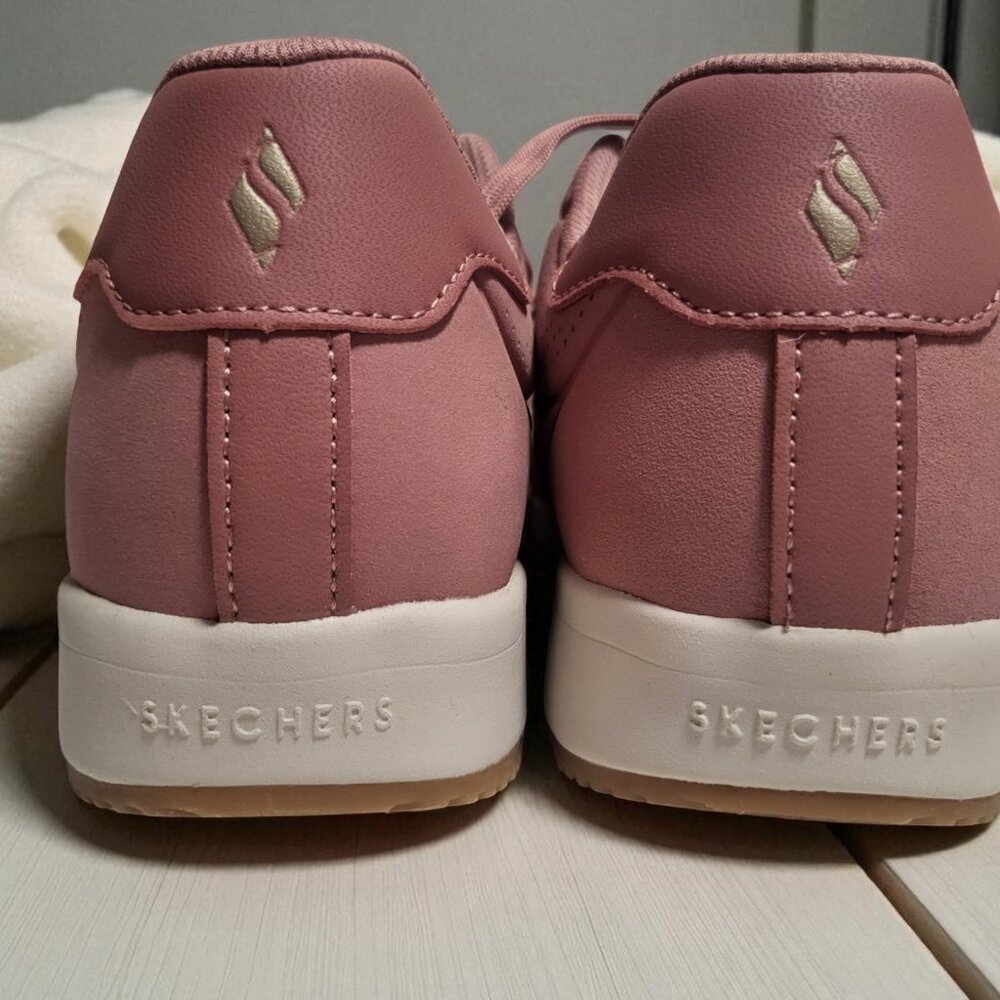 Skechers Los Angeles‎ WOMENS Pink ROSE  Shoes Sneakers Sz 9.5 New W Tags - Picture 2 of 4